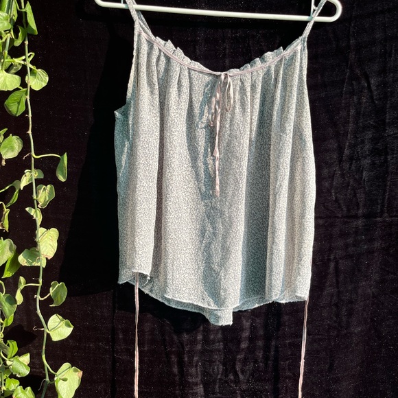 🎀Transparent slip top - Picture 4 of 4